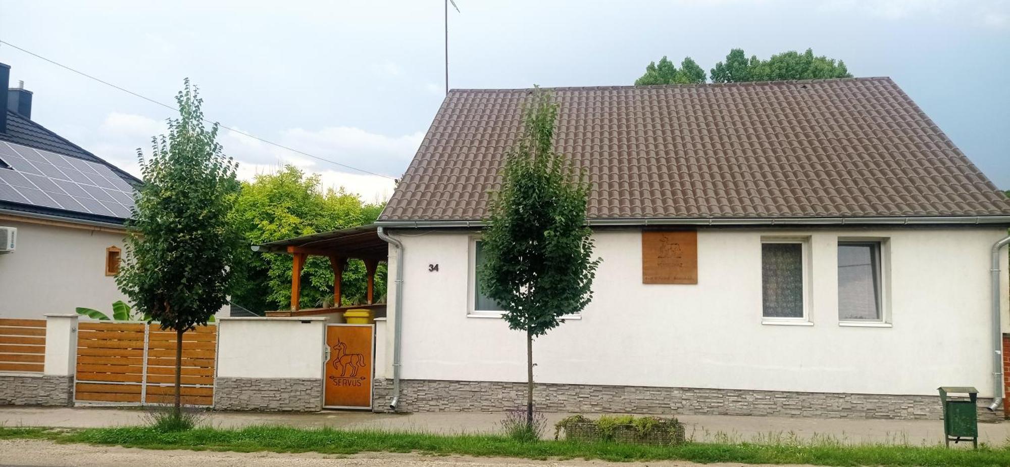 Servus Vendégház 1 Lengyeltoti Exterior foto